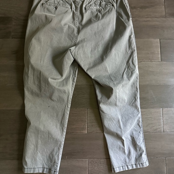Old Navy Light Gray Chinos - Picture 5 of 6